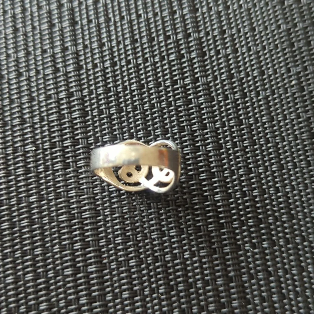 Sterling Silver Ring Size 5.5. - Picture 4 of 6